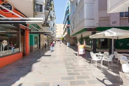 Torremolinos Centro, Piso Moderno, Playa, Wifi, Netflix Apartment