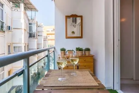 Torremolinos Centro, Piso Moderno, Playa, Wifi, Netflix Apartment