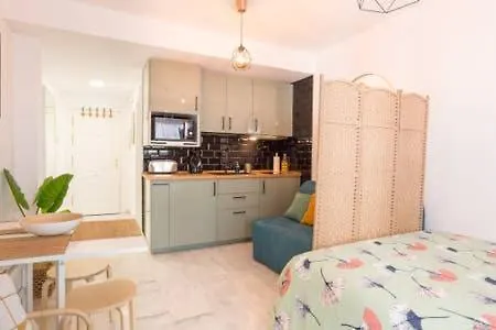 Torremolinos Centro, Piso Moderno, Playa, Wifi, Netflixアパートメント